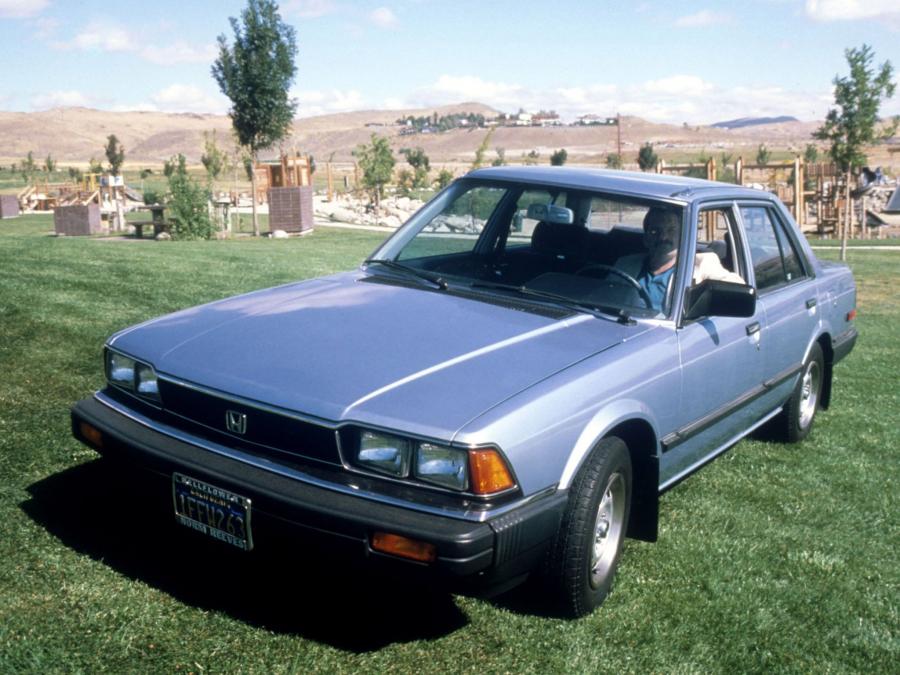  Honda Accord 1982 года  (фото 7 из 9)